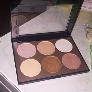 “Luminizing palette” from Sephora Collection